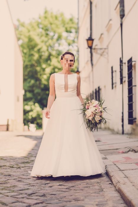 Suknia ślubna r. 36