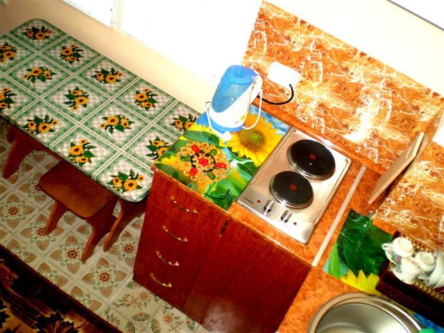 Посуточно 1 к.кв. 3 кровати, центр, Садовая-Чкалова, АТБ/Сильпо, докум