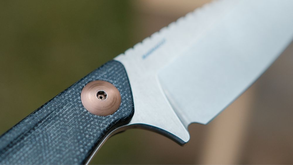 Benchmade Dacian 203 - magnacut, custom kydex