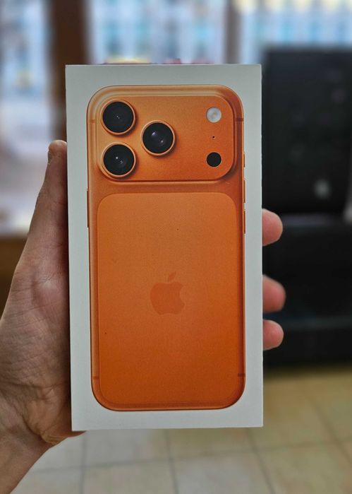 Apple Iphone 17 Pro Max - 256 GB - Cosmic Orange