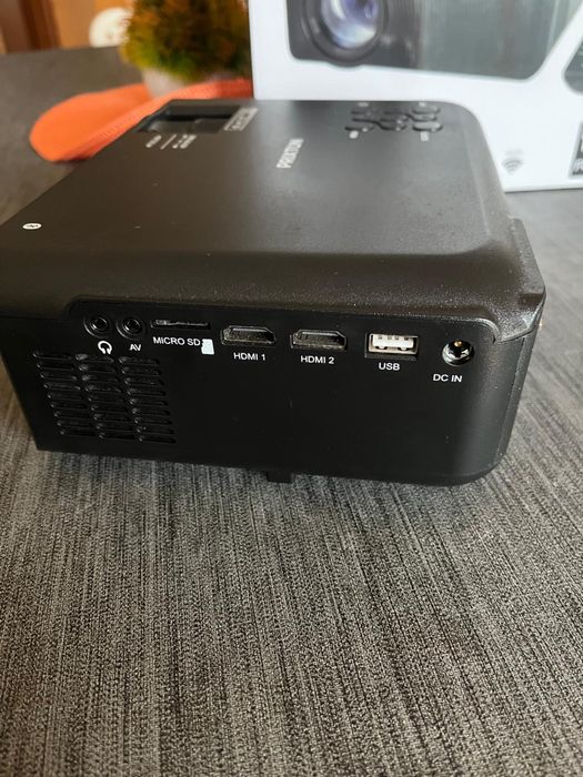 Projetor Prixton Cinema Deluxe – Excelente estado
