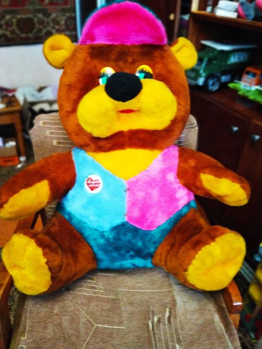 Большая мягкая игрушка: Друг-мишка.