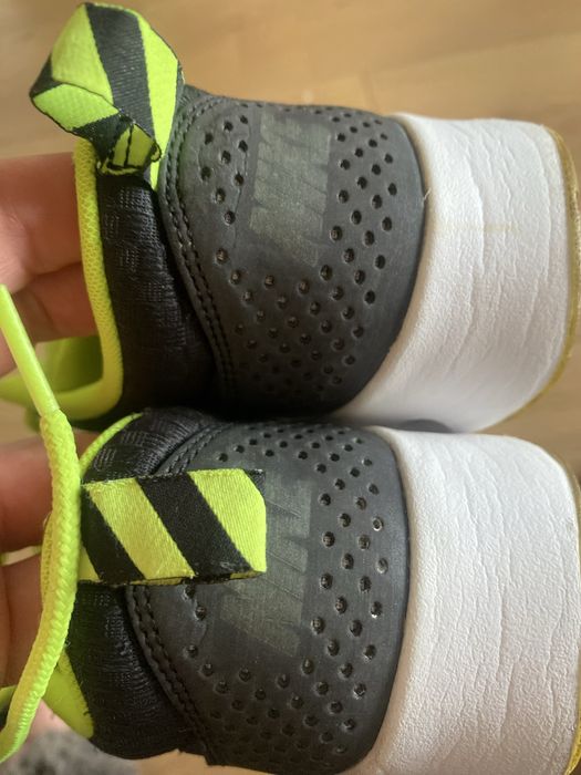 Кросівки  жіночі Puma, Nike