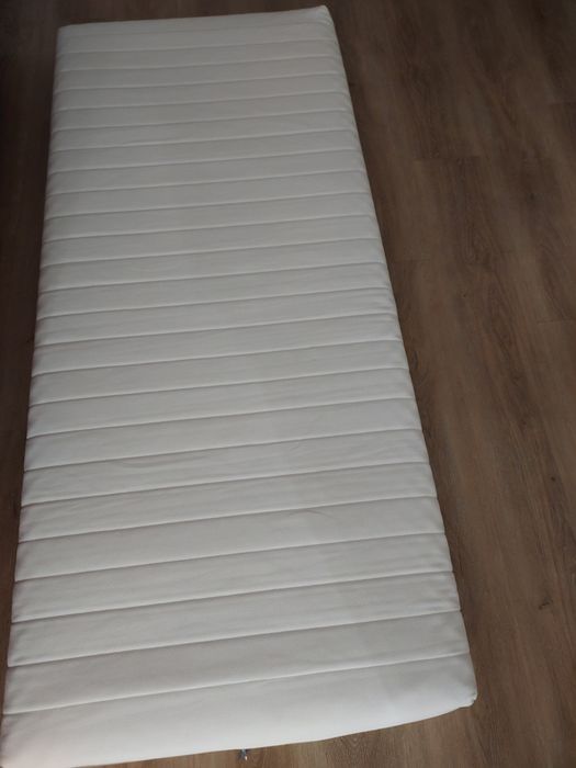 Ikea Malfors Materac Piankowy Średnio Twardy Biały 90x200