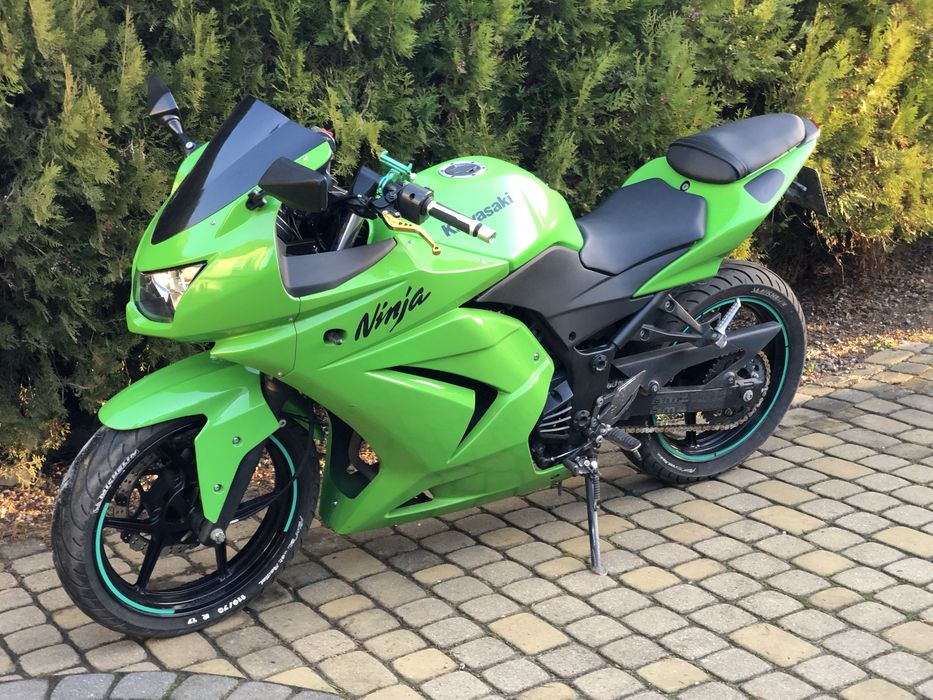 Kawasaki Ninja 250/125