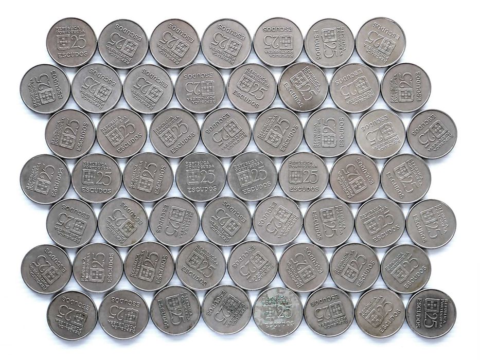 Lote de 55 Moedas 25 Escudos 1985