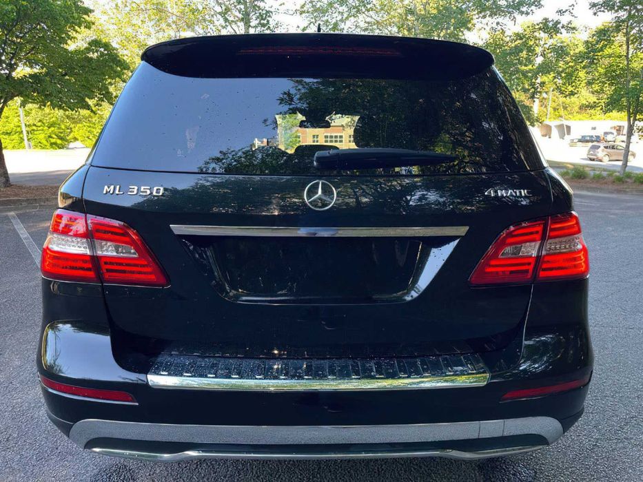 Mercedes-Benz M-Class ML 350 4MATIC      2013