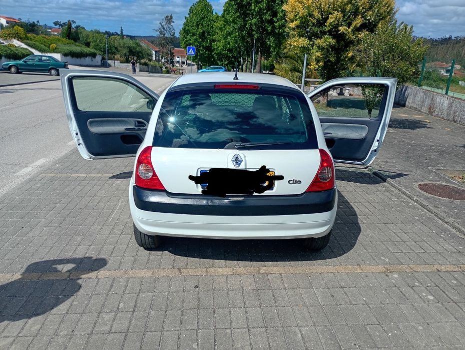 Renault Clio 1.5 DCI comercial