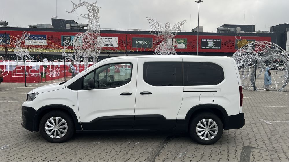 Пежо рифтер . Партнер