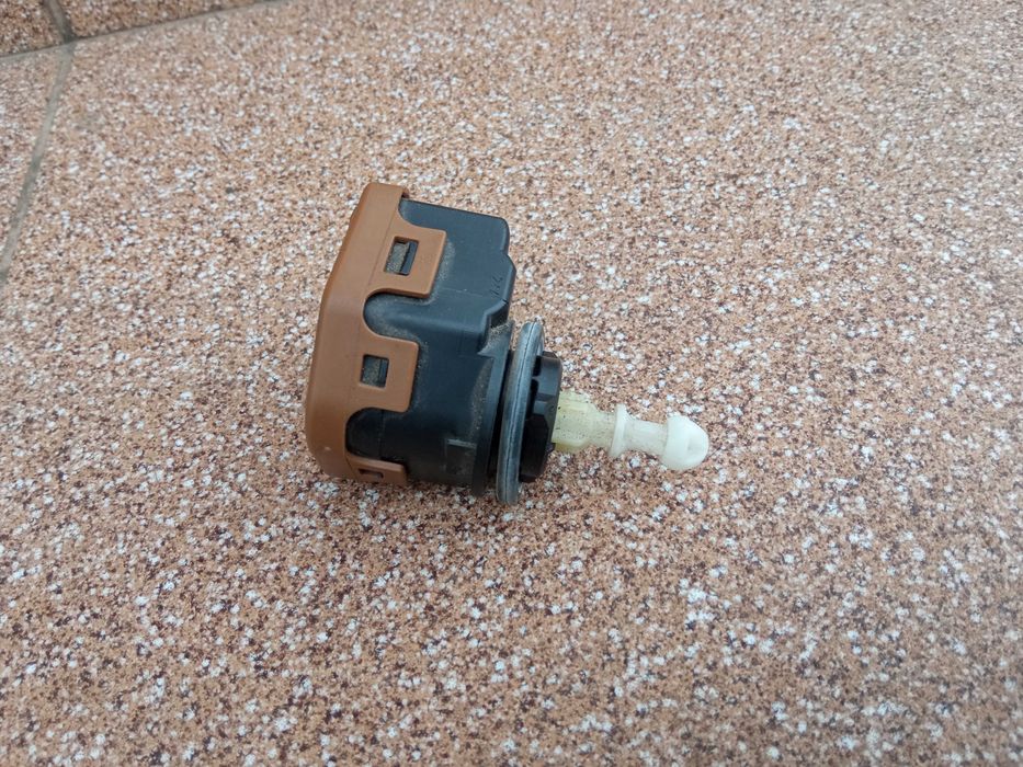 Електричний коректор Hella 3M51-13K198-AA для Фокус Focus Мк2