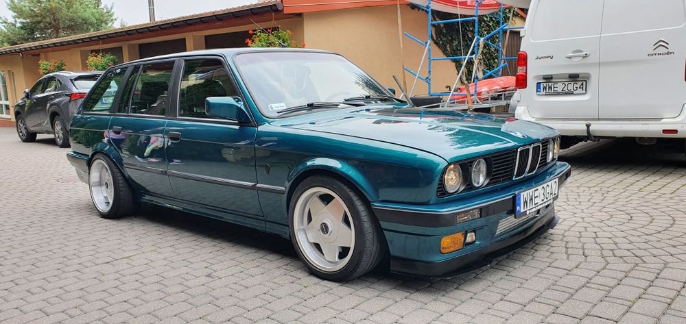 BMW E30 Turbo Touring klima