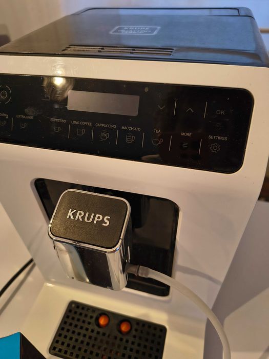 Ekspres KRUPS Quattro Force + 2 filtry