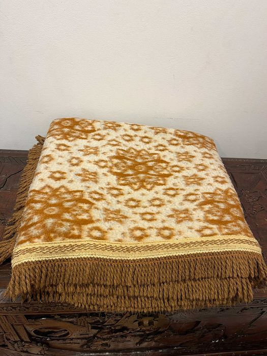 Manta Quente tons Castanho - Cama Casal