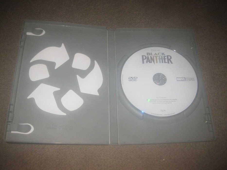 DVD "Pantera Negra" com Chadwick Boseman numa Edição Especial em Slidepack!