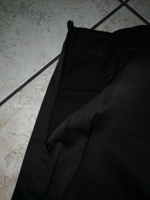 Spódnica damska roz 40 z firmy reserved