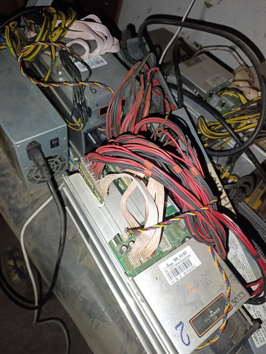 Асик s9. L3+ майнер