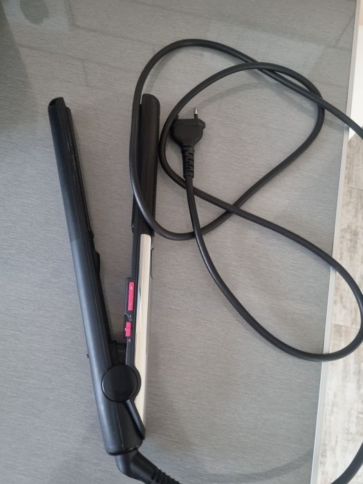 Вирівнювач,Праска для волосся rowenta