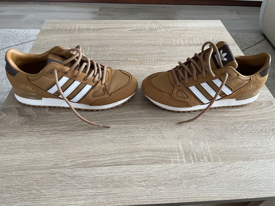 Buty Adidas ZX750