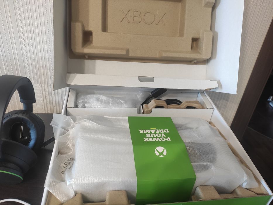 Xbox series S 512gb ігрова консоль
