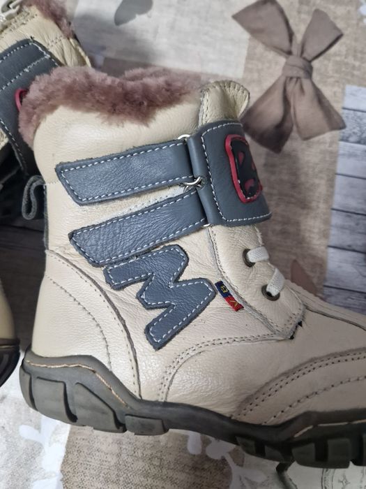 Nowe kozaki chłopiece 29