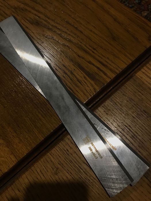 Продам столярн. пилы,фрезы,ножи, многоступенчатый шкив и др.