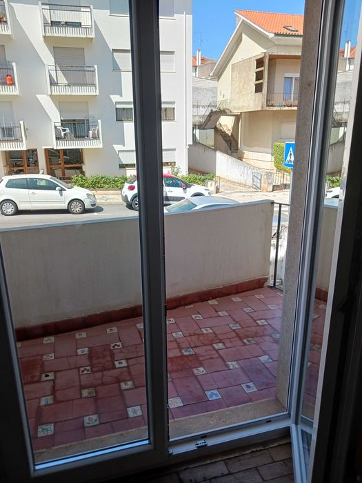 Arrenda- se T3/€750,00 perto do Instituto Pedro Nunes e ISEC
