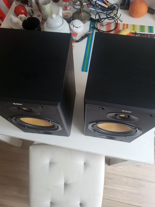 Bowers & Wilkins DM 601