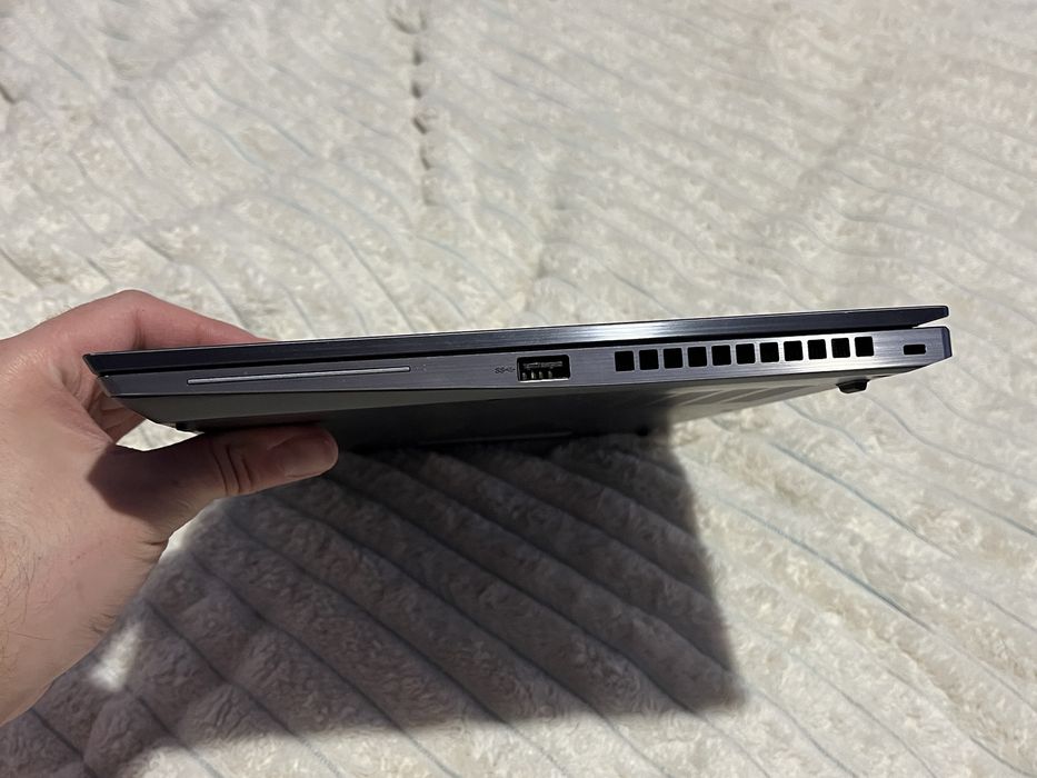 Ноутбук Lenovo ThinkPad T14s Gen2