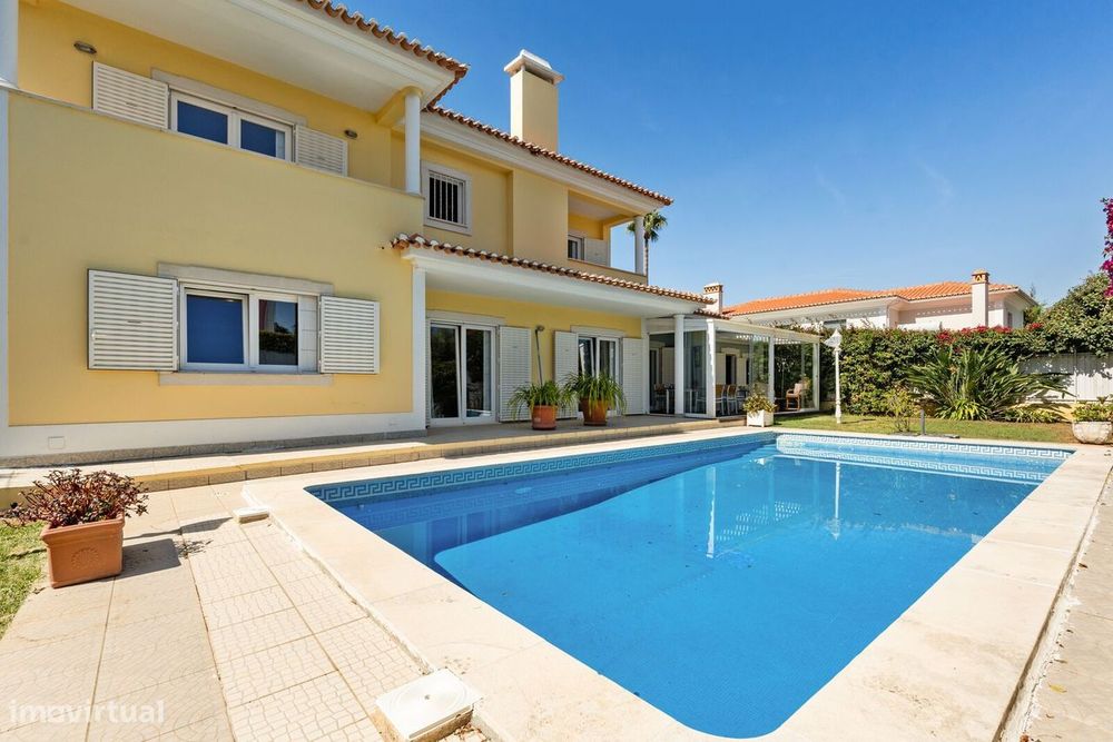 Moradia Isolada T5 com jardim, Quinta da Bicuda, Cascais