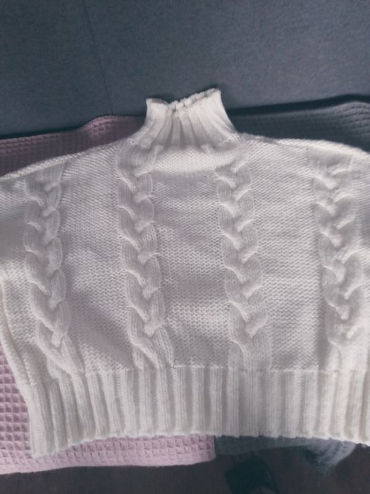 Polgolf bialy krotki warkocze SM do pasa