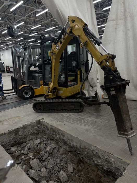 Minikoparka uslug budowlane / wykopy / wynajem