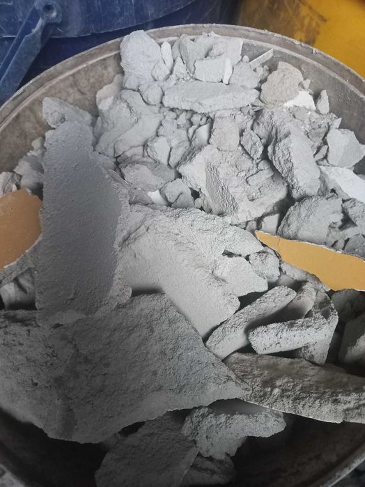 Gruz drobny z dowozem za 0zl. Pod małą zagięściarkę