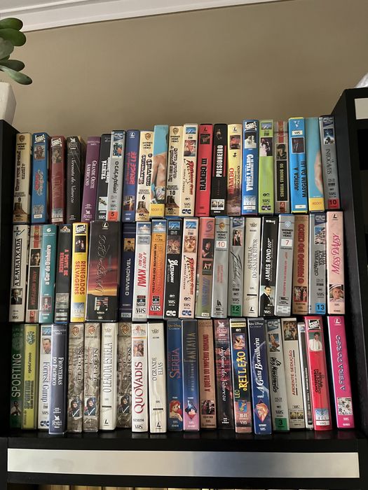 Vhs, dvd’s, cd variados