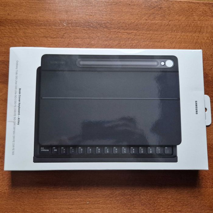 Чохол-клавіатура Samsung для Galaxy Tab S9 S10 S9FE S10FE (англ. мова)