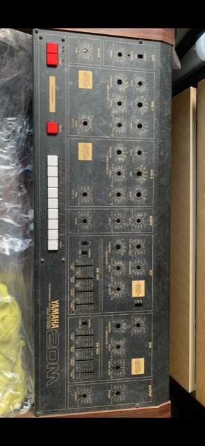 Reparação/revisão/restauro sintetizadores Korg,Yamaha e Roland 70s 80s