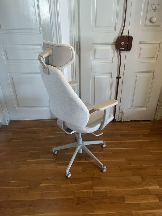Cadeira de escritorio IKEA
