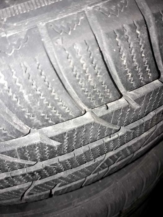 4 Opony zimowe Zeetex 14" wzmacniane z felgami