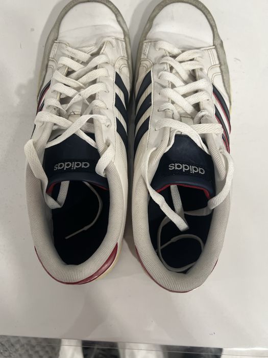 Кросівки адідас оригінал розмір 45-46