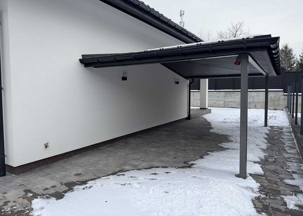 Продаж 1 поверхового будинку з новим ремонтом