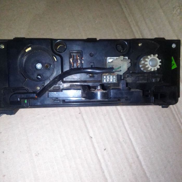 Приборная панель ваз 2101-011-013(под ремонт)+панель управления Ланос