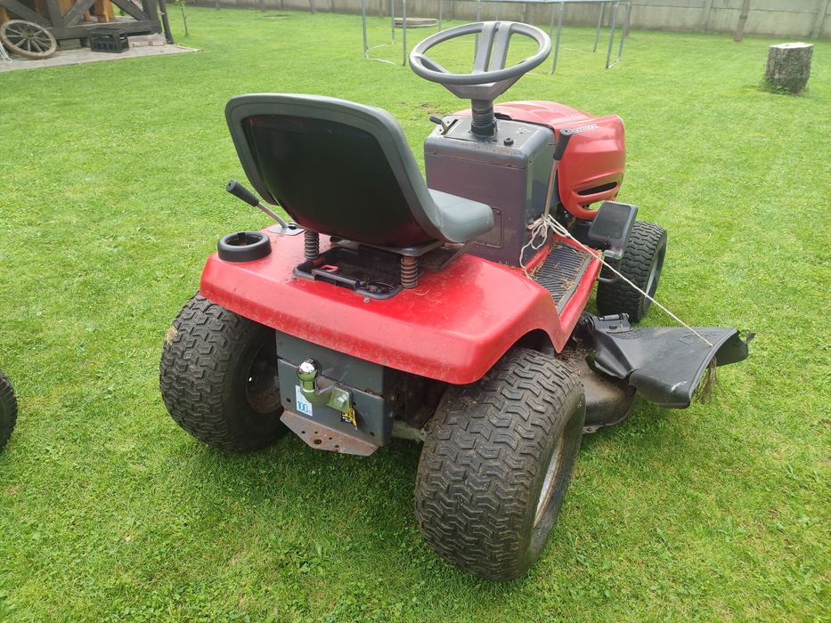 Трактор газонокосарка