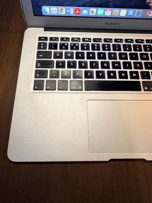 MacBook Air 13” 2014 – Intel Core i5 – Muito bom estado