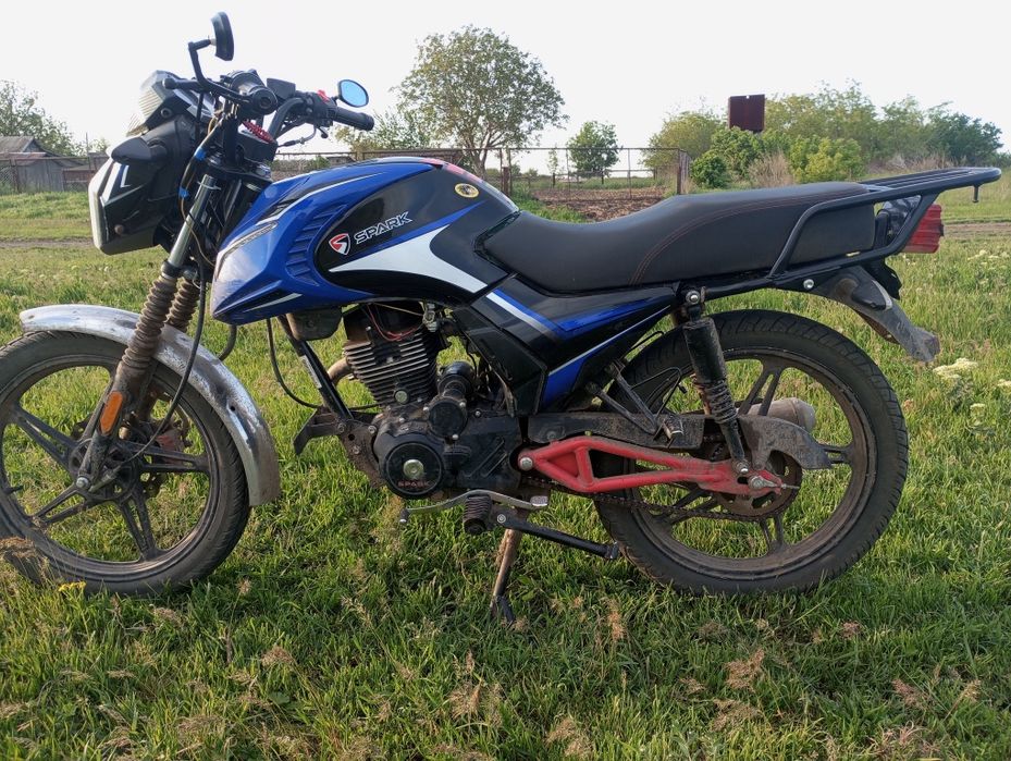 Продам мотоцикл Спарк 150 р12