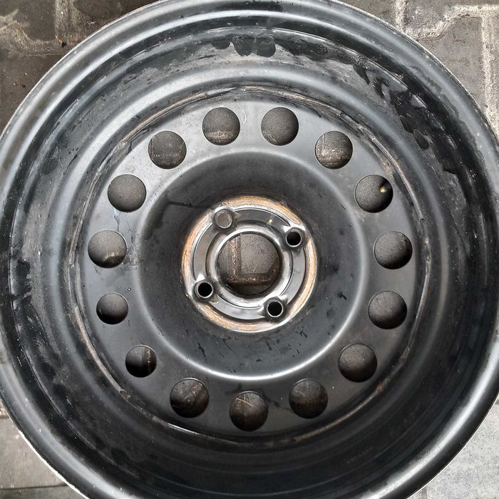 Felga Stalowa 6,5Jx16 ET37,5 4x108 (B4494)