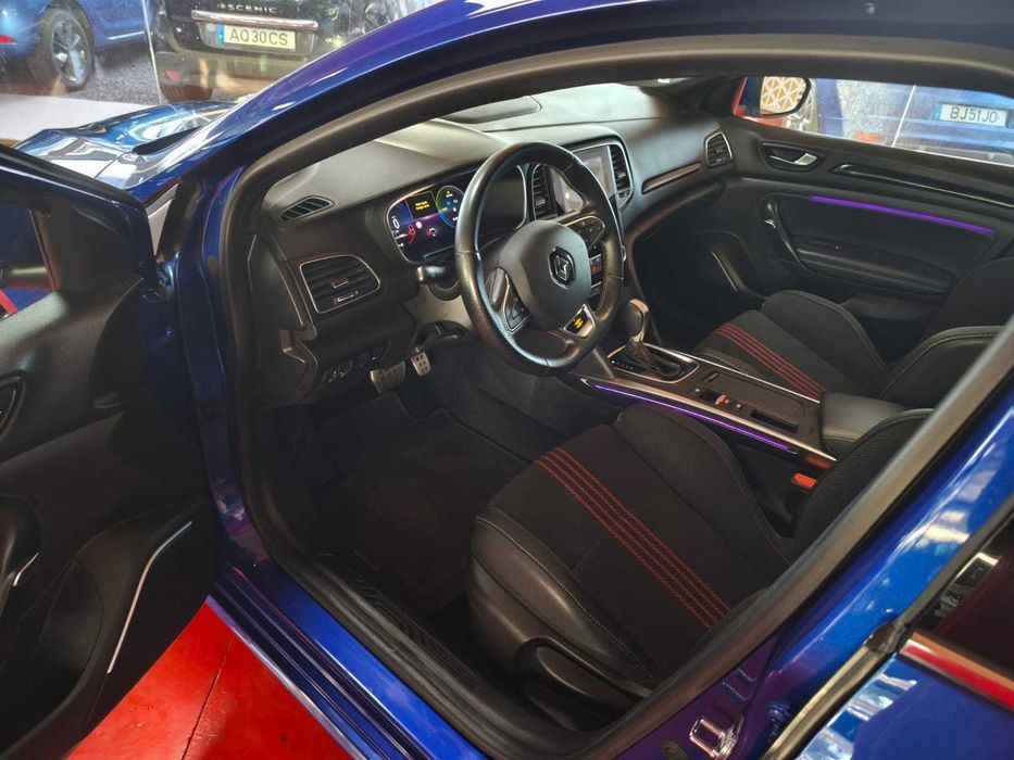 Renault Megane 1.6 Plug-In R.S LINE