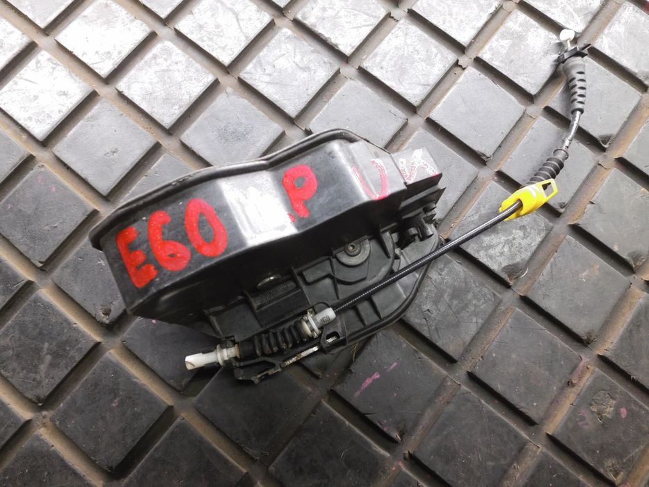 ZAMEK DRZWI LEWY PRZÓD BMW E60 E87 E90 E84 F10 F25 F30 5 PIN 7036169