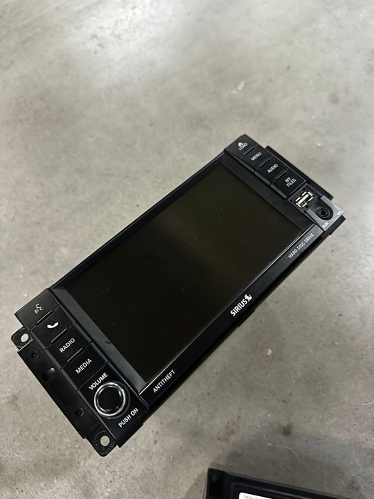 Radio nawigacja Uconnect 430N (Sirius RHB) Chrysler Jeep Dodge