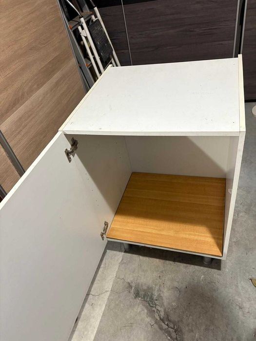 Secretaria + mesa + armário