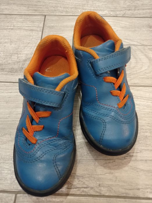 Шкіряні кросівки, кеди для хлопчика, Clarks, сині, 27,5 р.