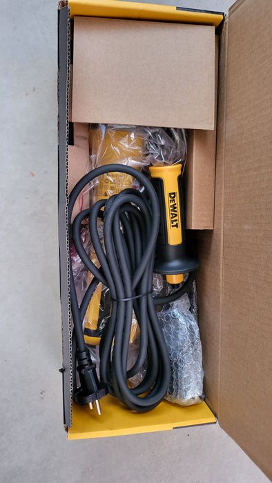 DEWALT DWE4357 szlifierka kątowa